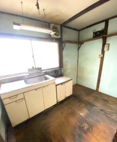 江戸川区 鹿骨５丁目 のキッチン