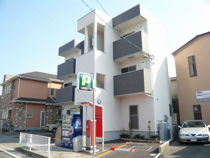 GOLDWING東比恵