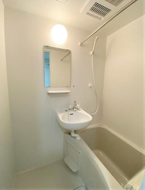 サンフォート小岩の浴室