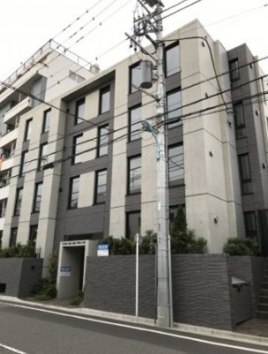 【外観】 | EMBELLIR中野富士見町 | 鉄筋コンクリート造のがっちりとした建物。