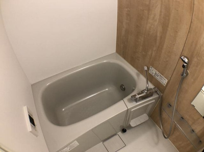 【浴室】 | EMBELLIR中野富士見町 | 浴室乾燥機、追い焚き機能付きバス。