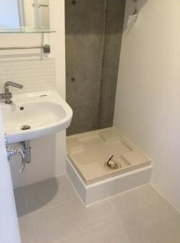 【独立洗面台】 | EMBELLIR中野富士見町 | 嬉しい独立洗面台付き。