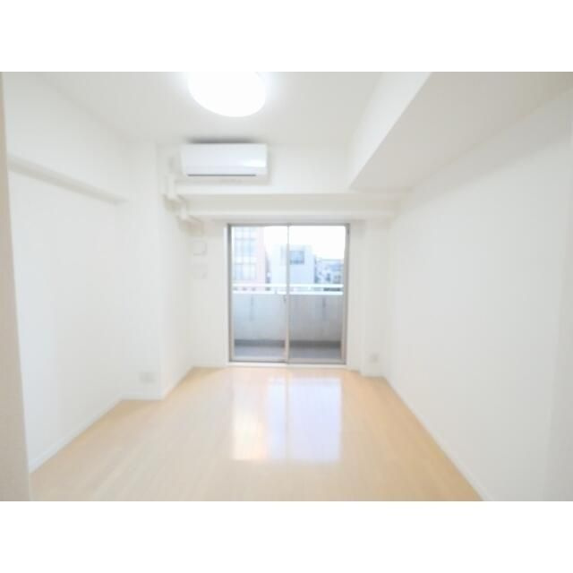 コンフォリア春日富坂の居間・リビング