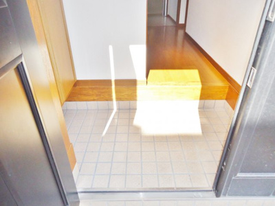 【エントランス】 | 土橋貸住宅 | ※左右反転・イメージ