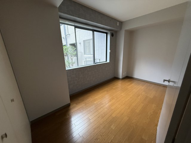 ラ・セーヌ豊中の洋室