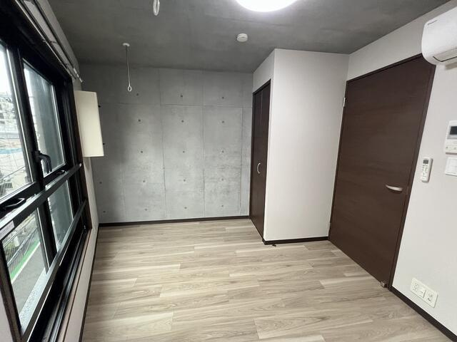 ミレドゥーエ西小山の内装|明るいお部屋です