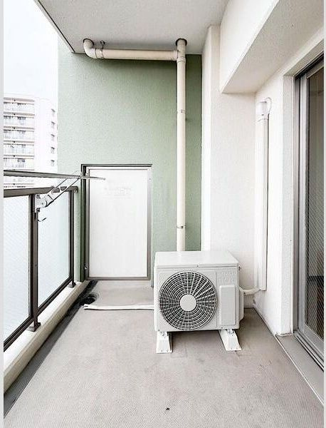 S-FORT西九条のバルコニー