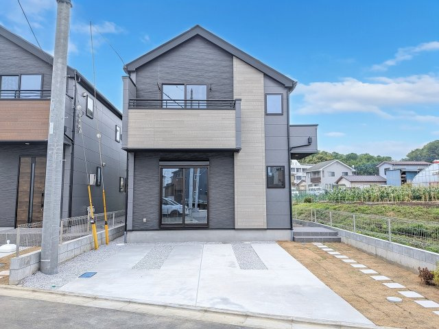 八王子市　小比企町　新築一戸建て　１期の外観|～山田駅徒歩13分　ZEH水準の省エネ住宅　全棟2台駐車可能カースペース付き～