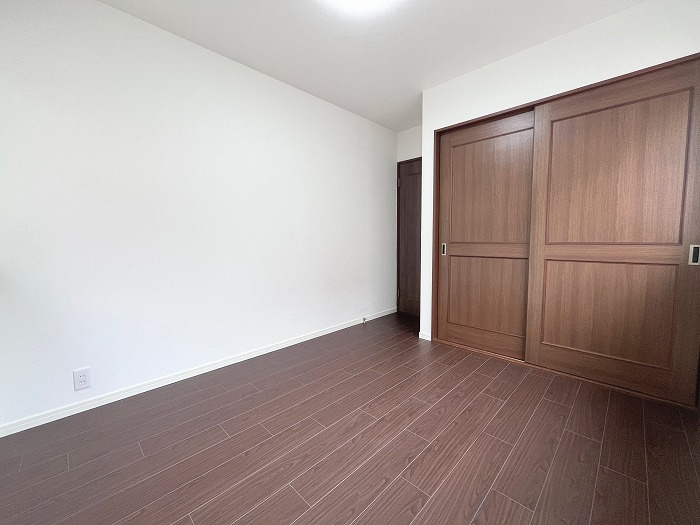 草加市金明町　中古戸建の洋室