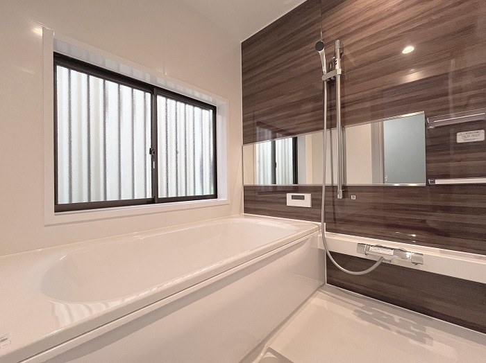 草加市金明町　中古戸建の浴室