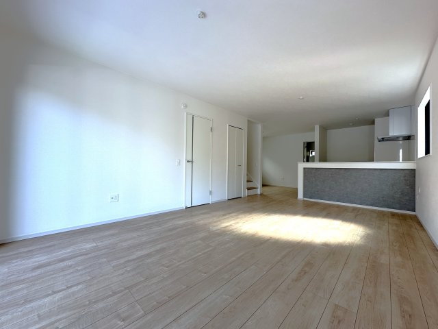 神戸市西区竹の台5丁目新築戸建1号棟の前面道路含む現地写真|2026年01月05日撮影