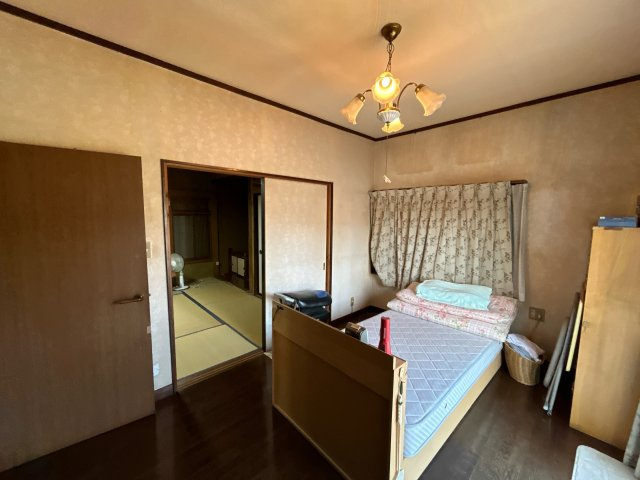 栃木市仲方町　中古戸建の洋室