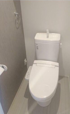 【トイレ】 | Ｇｌｕｃｋ江原町(グリュックエハラチョウ) | 温水洗浄機能付トイレ（同一仕様写真）