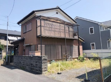 敷地面積45坪　売地　川越市的場の外観|古家あり（木造瓦葺2階建）
日当たり良好♪