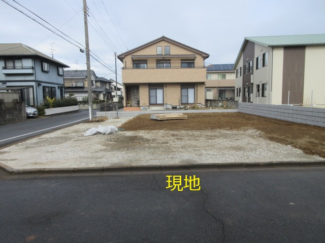 【仲介手数料無料】新築戸建　深谷市岡里13-1（全1棟）の前面道路含む現地写真