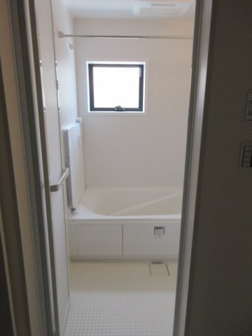 【仲介手数料無料】新築戸建　深谷市岡里13-1（全1棟）の浴室