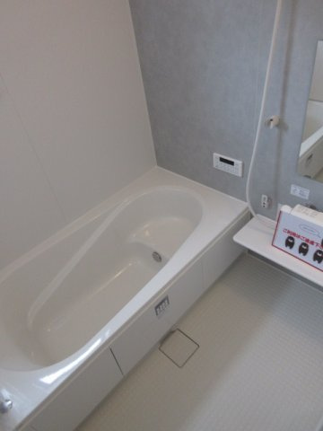 【仲介手数料無料】新築戸建　深谷市岡里13-1（全1棟）の浴室