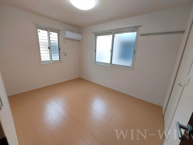 グランドソレイユ A棟の寝室