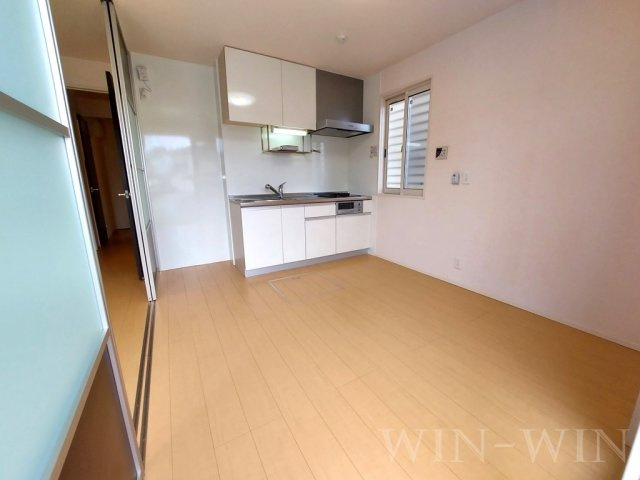 グランドソレイユ A棟の居間・リビング