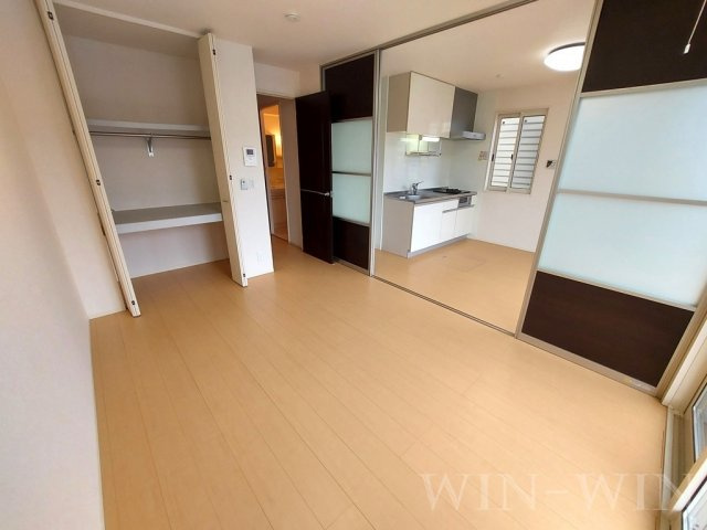 グランドソレイユ A棟の寝室