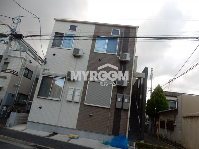 フローレスタ葛西のエントランス|ゴミ捨て場☆