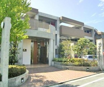 【外観】 | めいきゅう館 | 鉄筋コンクリート造のがっちりとした造り。