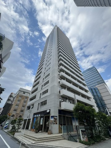 アーバンフラッツ池袋プレミアムの外観