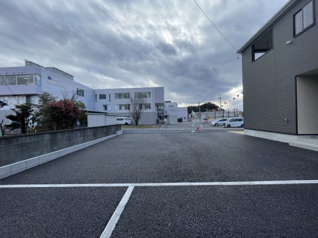 新築戸建・新築建売　いわき市小名浜南富岡第1　小名浜西小・小名浜第一中の駐車場