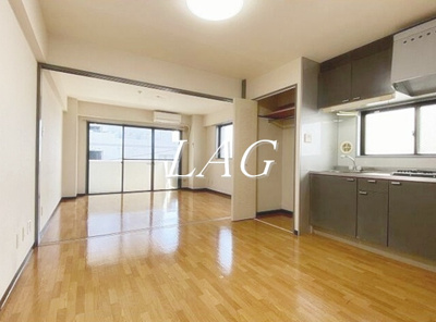 【居間・リビング】 | トミクラⅥ | 洋室のお部屋です。