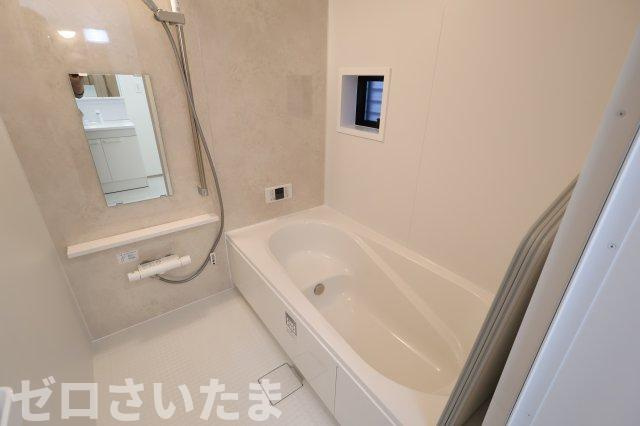 《仲介手数料無料》北区盆栽町535-2新築一戸建てハートフルタウンの浴室