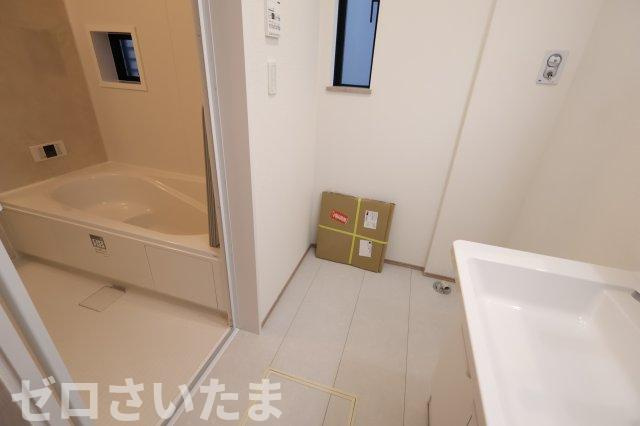 《仲介手数料無料》北区盆栽町535-2新築一戸建てハートフルタウンのランドリースペース