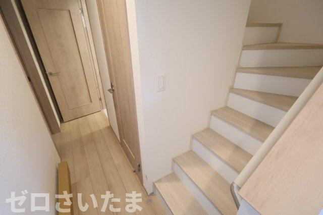 《仲介手数料無料》北区盆栽町535-2新築一戸建てハートフルタウンの玄関