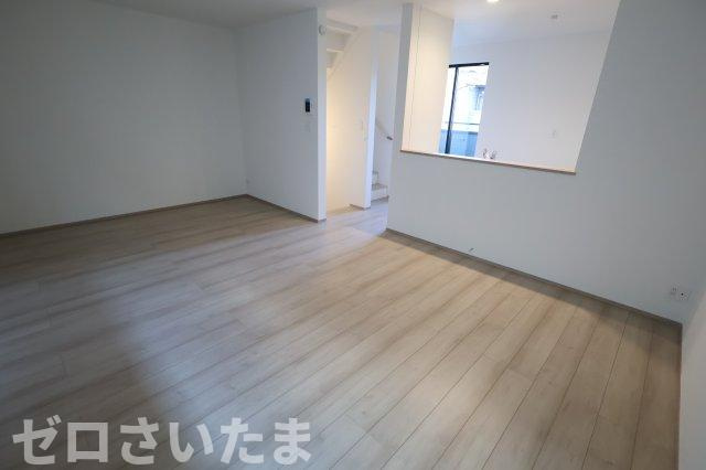 《仲介手数料無料》北区盆栽町535-2新築一戸建てハートフルタウンの居間・リビング
