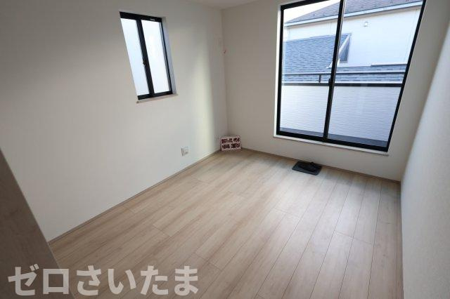 《仲介手数料無料》北区盆栽町535-2新築一戸建てハートフルタウンの洋室