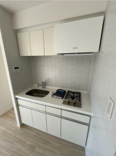 JMFレジデンス世田谷三宿　ペット相談　最上階　ネット0　南向きのキッチン