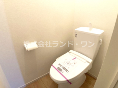 【トイレ】 | 所沢市北秋津　全１棟 | 1階トイレ