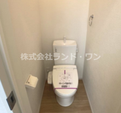 【トイレ】 | 所沢市北秋津　全１棟 | 2階トイレ