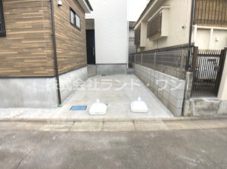 【駐車場】 | 所沢市北秋津　全１棟 | カースペース1台可