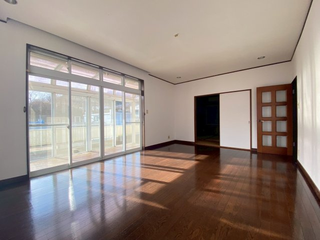 【居間・リビング】