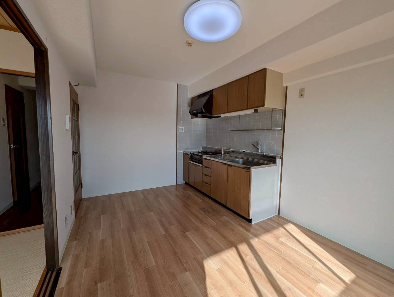 ハイツ桜ヶ丘の居間・リビング