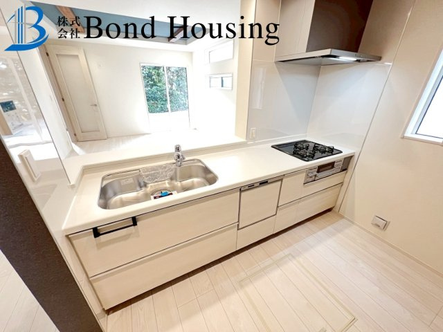 WIC等収納豊富・南向きバルコニー　竹の台1丁目　全2棟　2号棟のキッチン