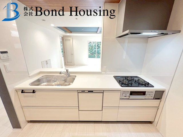 WIC等収納豊富・南向きバルコニー　竹の台1丁目　全2棟　2号棟のキッチン