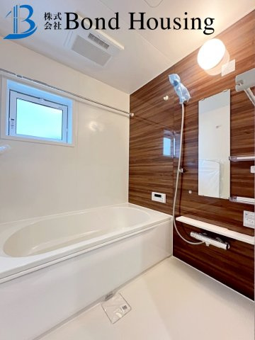 WIC等収納豊富・南向きバルコニー　竹の台1丁目　全2棟　2号棟の浴室