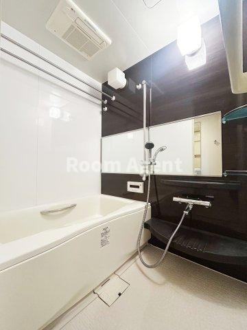 プレサンス久屋大通セントラルパークの浴室