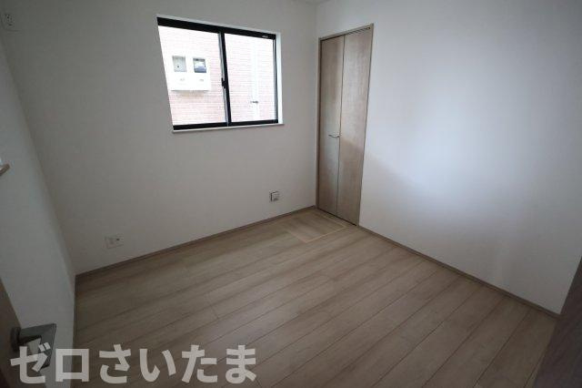 《仲介手数料無料》北区盆栽町535-2新築一戸建てハートフルタウンの洋室