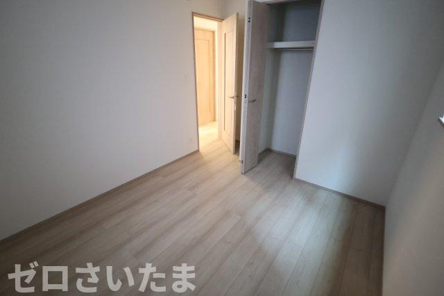 《仲介手数料無料》北区盆栽町535-2新築一戸建てハートフルタウンの洋室