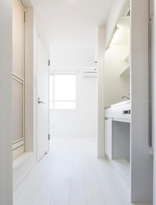 【玄関】 | ディアマンテ平井 | 同仕様写真
敷金礼金0円♪インターネット無料♪