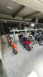 【駐車場】 | バイク置き場