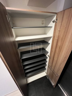 【収納】 | アール大阪グランデ | アール大阪グランデ　下駄箱