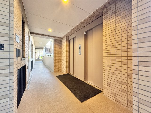 ナイスステージ葵東のその他共用部分|エレバーターは２基！